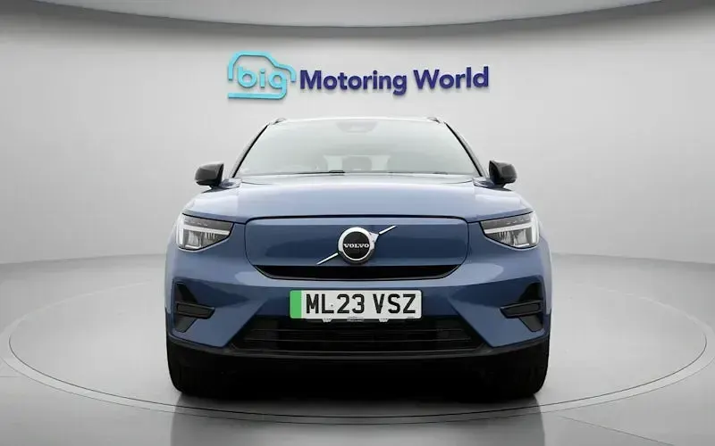 Used Volvo XC40 Core 300 kW (408 HP) 2022 Blue SUV