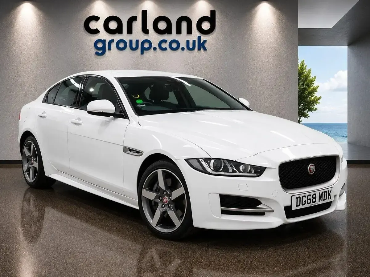 Used Jaguar XE R-Sport 180 HP (132 kW) 2018 Sedan