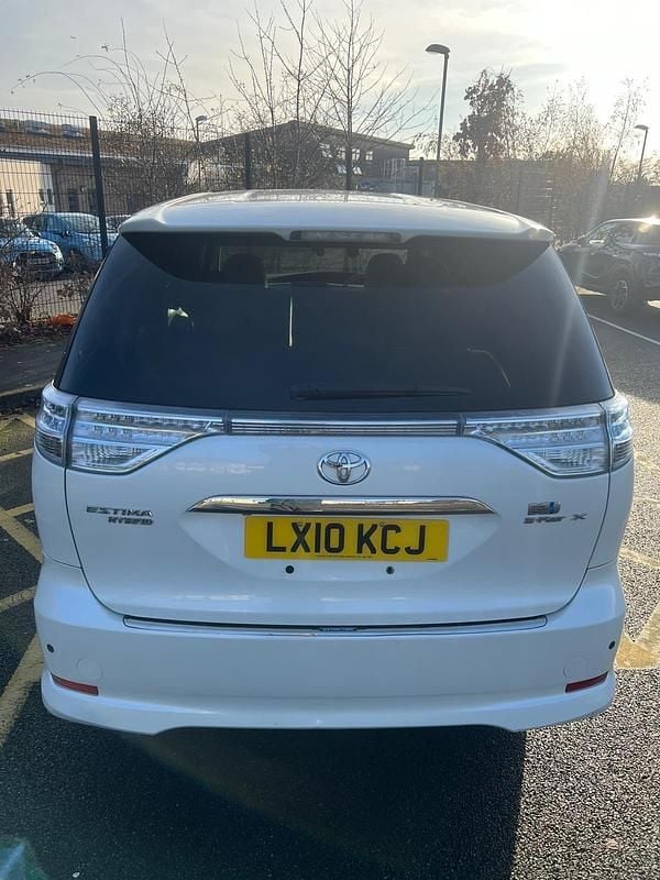 Used Toyota Estima 2023 White MPV