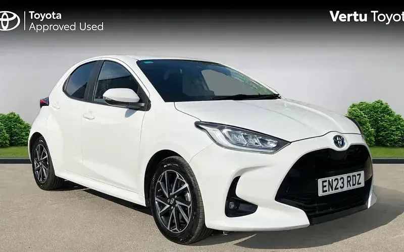 Used Toyota Yaris Design 116 HP (85 kW) 2023 Hatchback