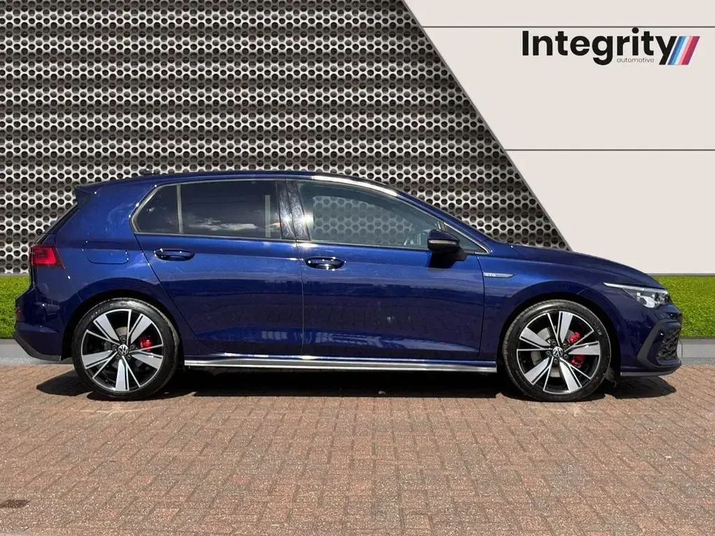 Used VW Golf VII GTD 197 HP (144 kW) 2021 Blue Hatchback