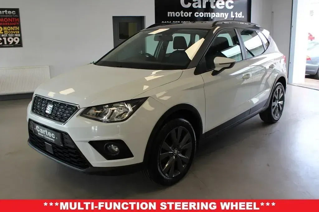Used Seat Arona SE Technology 115 HP (84 kW) 2018 White SUV