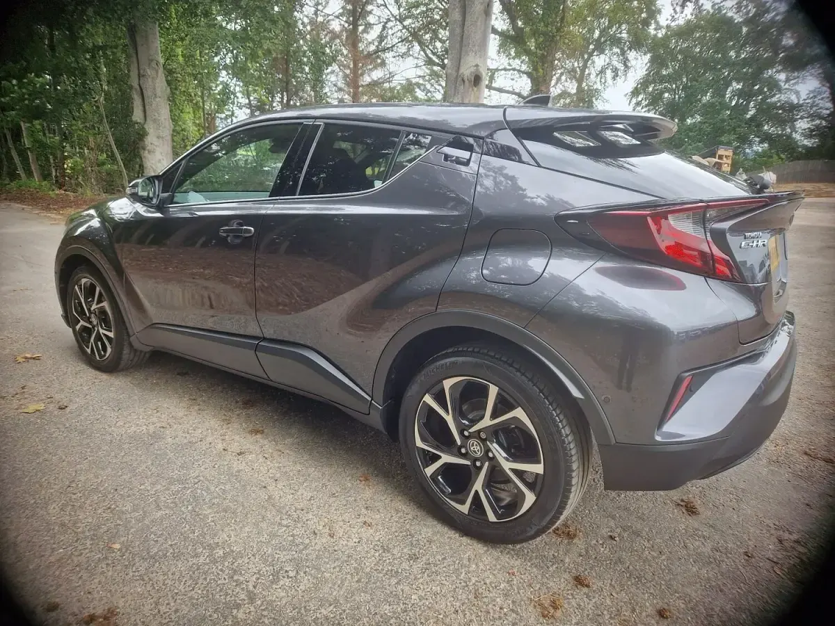 Used Toyota C-HR Design 122 HP (89 kW) 2021 Grey SUV