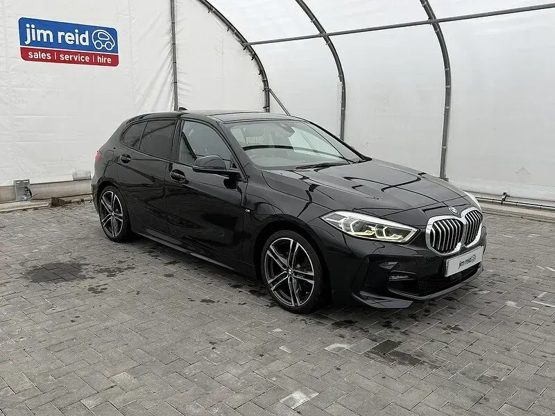 Used BMW 118 M Sport 135 HP (99 kW) 2021 Black Hatchback