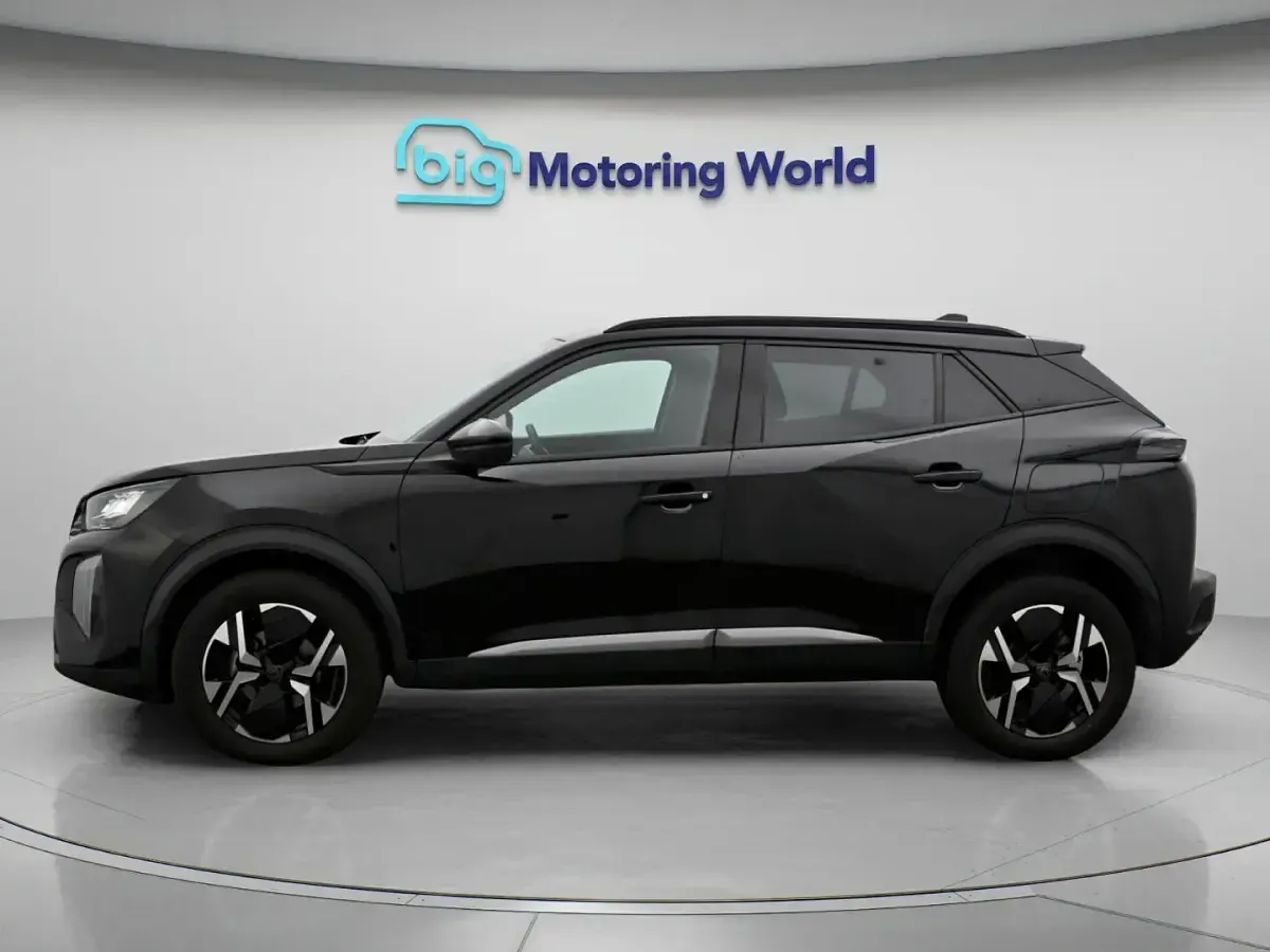 Used Peugeot 2008 Allure 129 HP (94 kW) 2024 SUV