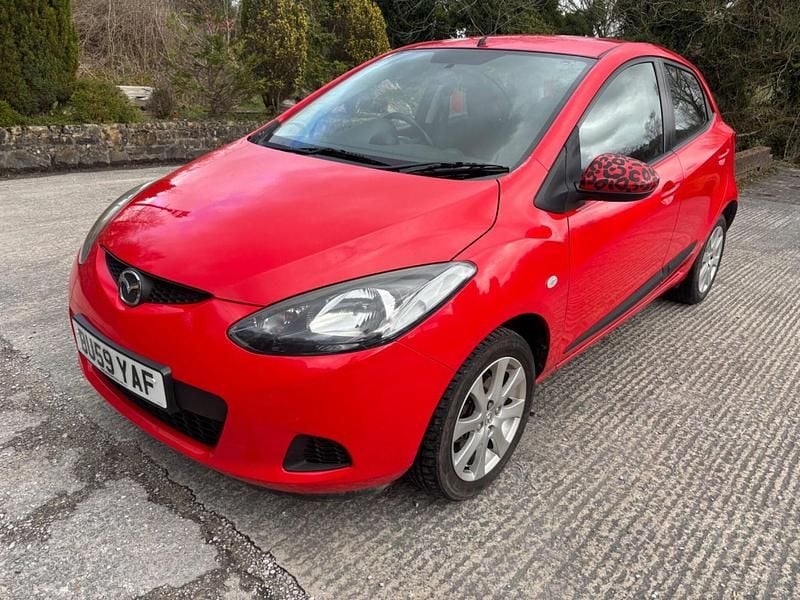 Used Mazda 2 2009 Red Hatchback