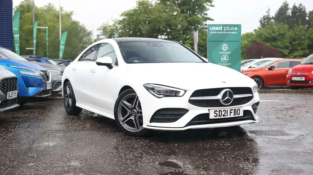Used Mercedes CLA180 AMG Line Premium Plus 136 HP (100 kW) 2021 White Sedan