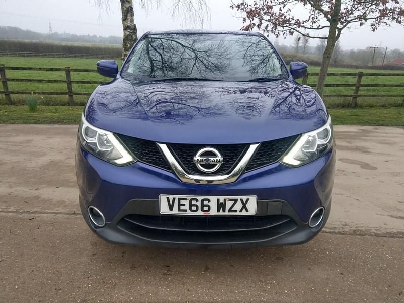 Used Nissan Qashqai Acenta 2016 Blue SUV