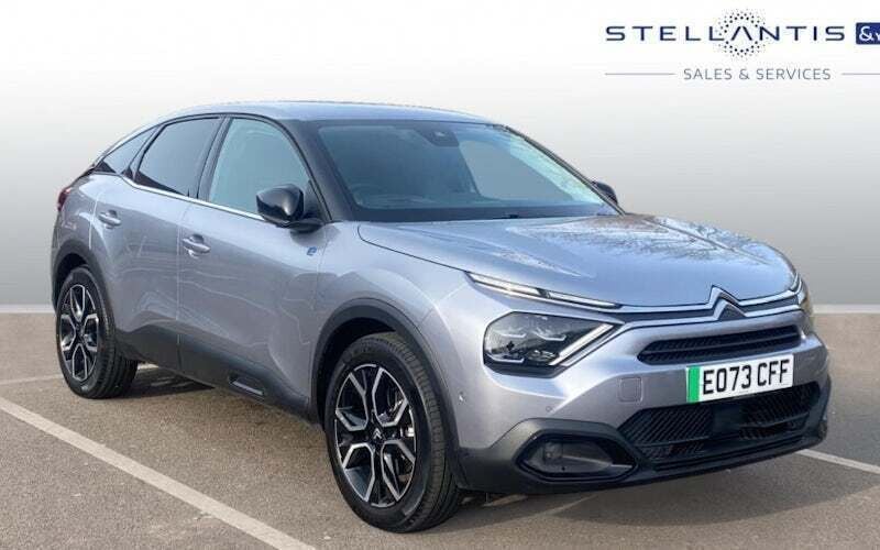 Used 2023 Citroën e-C4 Shine Hatchback | £16,302 (Fair price) - Image 1/4
