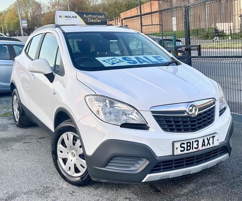 Used Vauxhall Mokka S 115 HP (84 kW) 2013 White SUV