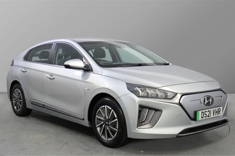Typhoon silver Used 2021 Hyundai Ioniq 6 Premium Sedan | £9,982 - Image 1/4