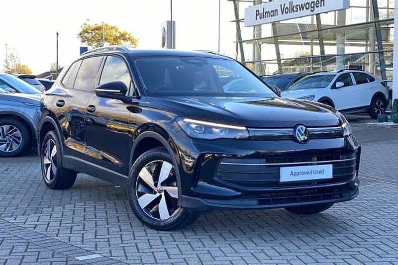 Used 2025 VW Tiguan SUV | £32,295 (Fair price) - Image 1/4