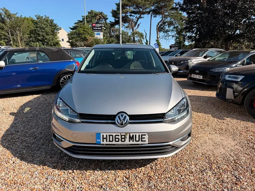 Used VW Golf VII Match 115 HP (84 kW) 2019 Silver Hatchback