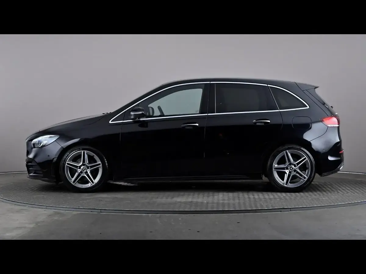 Used Mercedes B200 AMG Line Premium 163 HP (119 kW) 2020 Black Hatchback