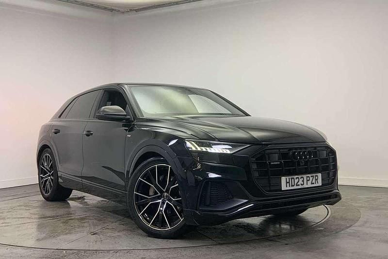 Black Used 2023 Audi Q8 Advanced SUV | £52,900 (Fair price) - Image 1/4