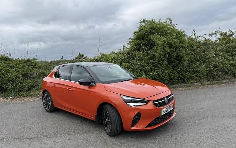 Used Vauxhall Corsa-e Elite 100 kW (136 HP) 2020 Orange Hatchback