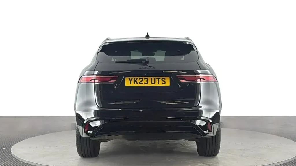 Used Jaguar F-Pace R-Dynamic 204 HP (150 kW) 2023 Black SUV