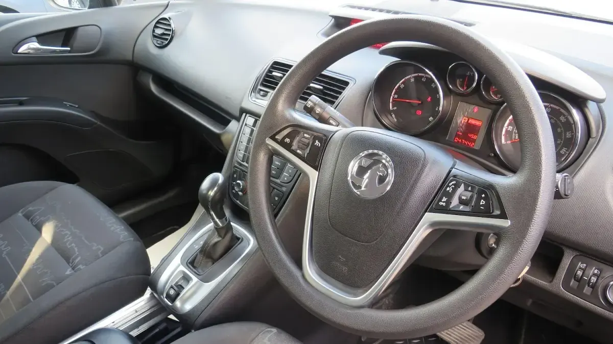 Used Vauxhall Meriva Club 2016 Blue MPV
