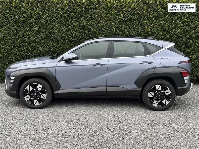 Used Hyundai Kona Advanced 129 HP (94 kW) 2025 Blue SUV