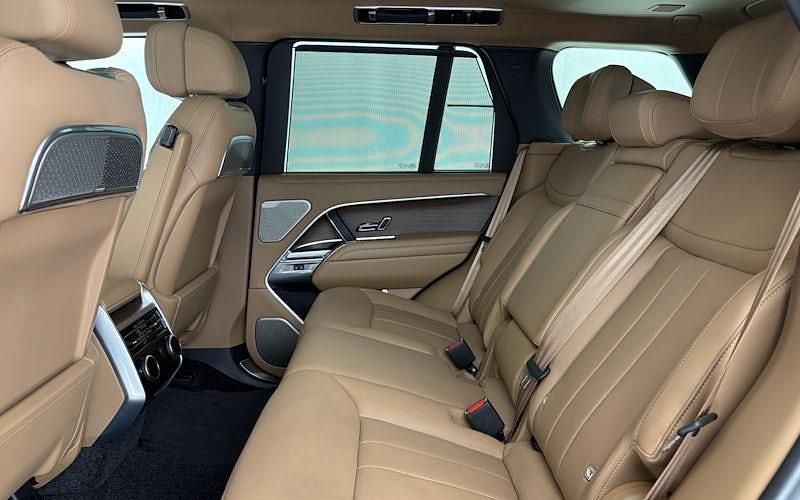 Used Land Rover Range Rover Autobiography 349 HP (256 kW) 2025 SUV