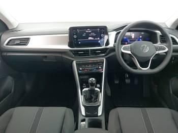 Nowe VW T-Roc Match 115 KM (84 kW) 2025 Srebrny SUV