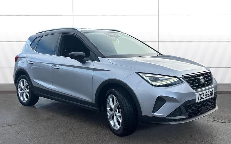 Used 2023 Seat Arona FR SUV | £13,732 (Fair price) - Image 1/4