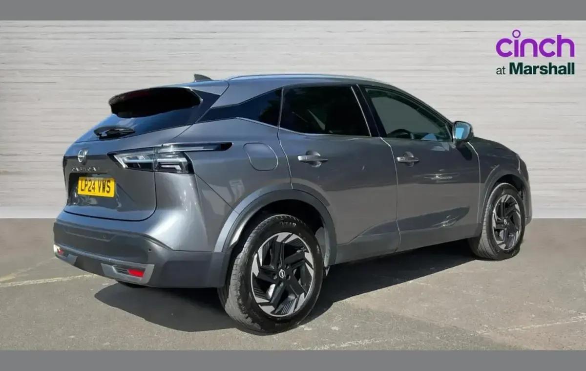 Used Nissan Qashqai N-Connecta 138 HP (101 kW) 2024 Grey SUV