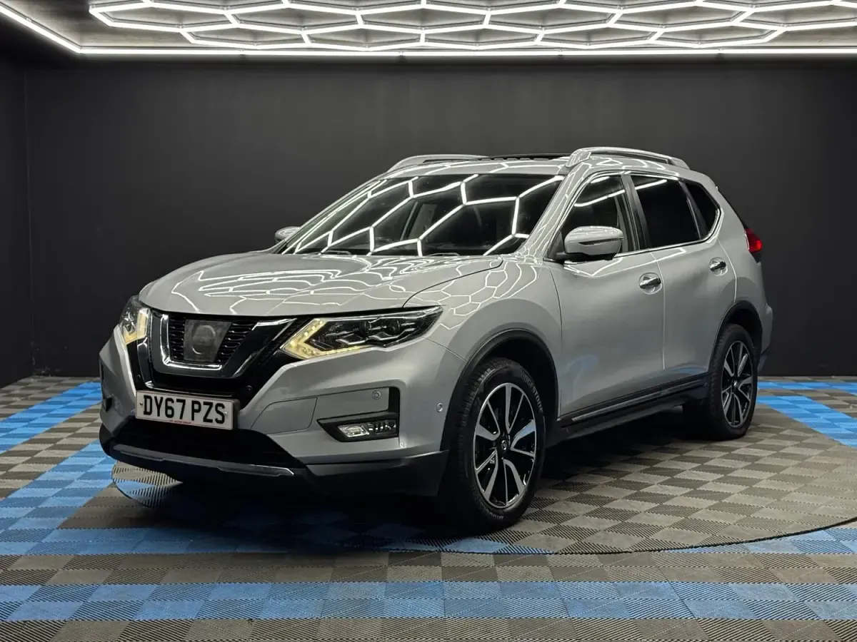 Used Nissan X-Trail Tekna 130 HP (95 kW) 2017 Silver SUV