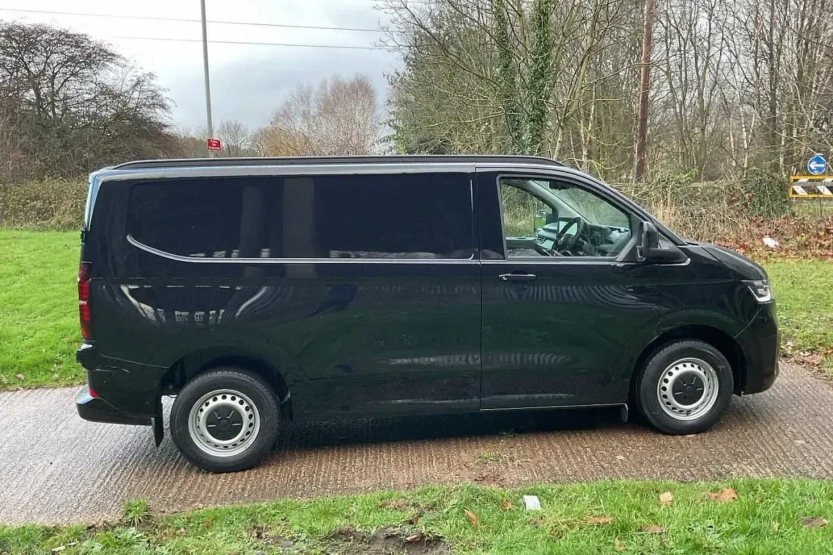 Used VW T7 2025 Black Van