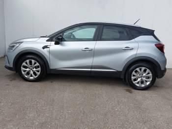 Second-hand Renault Captur Iconic 100 CP (73 kW) 2020 Gri SUV