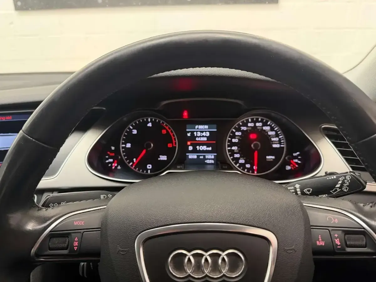 Used Audi A4 Advanced 177 HP (130 kW) 2014 Silver Estate