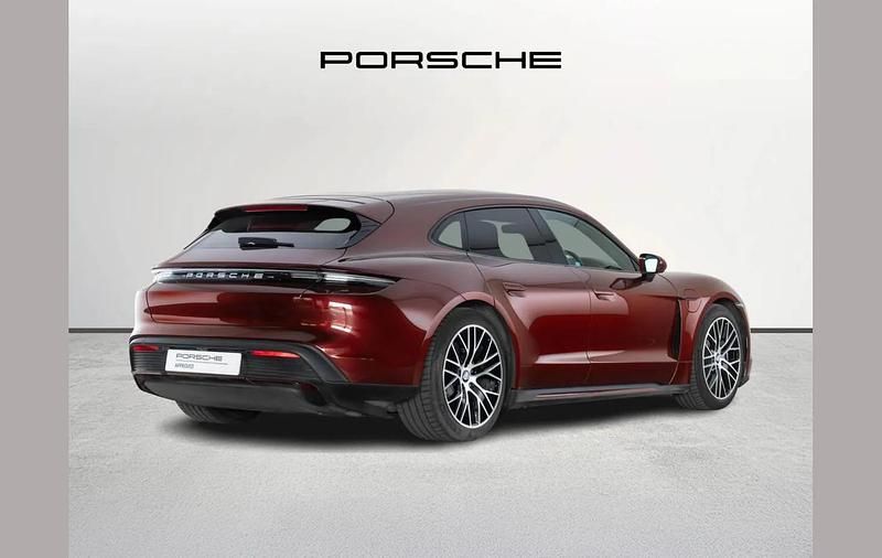 Used Porsche Taycan 500 kW (680 HP) 2022 Red Estate