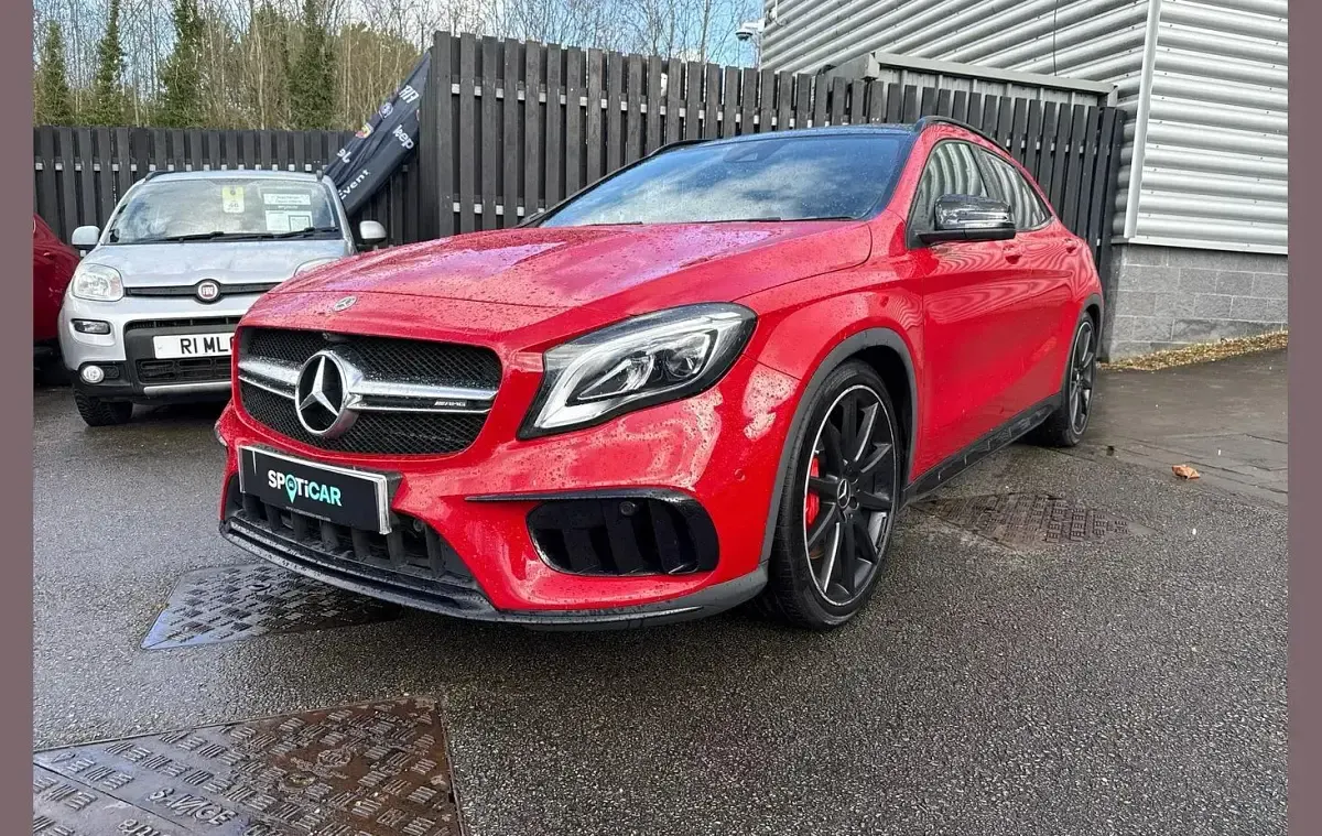 Second-hand Mercedes GLA45 AMG AMG 355 CP (261 kW) 2019 Roșu SUV