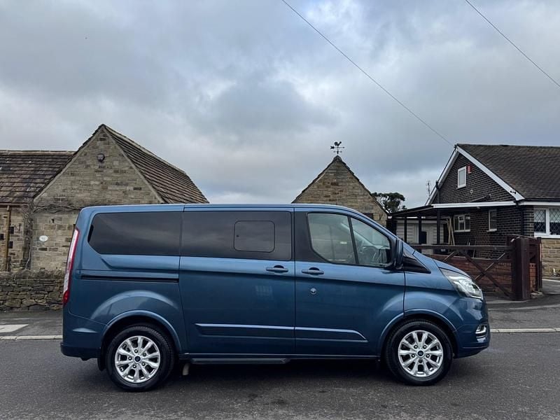Used Ford Tourneo Titanium 2019 Blue MPV