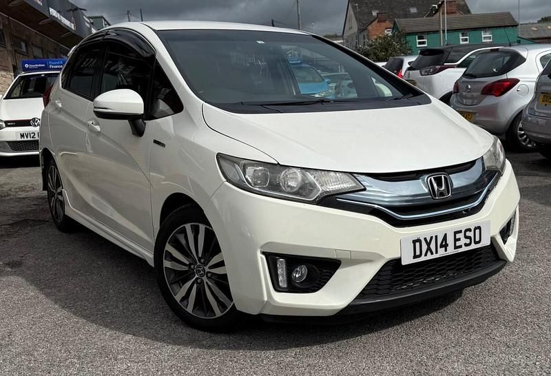 White Used 2024 Honda Fit Hybrid Hatchback | £7,495 (A bit pricey) - Image 1/4
