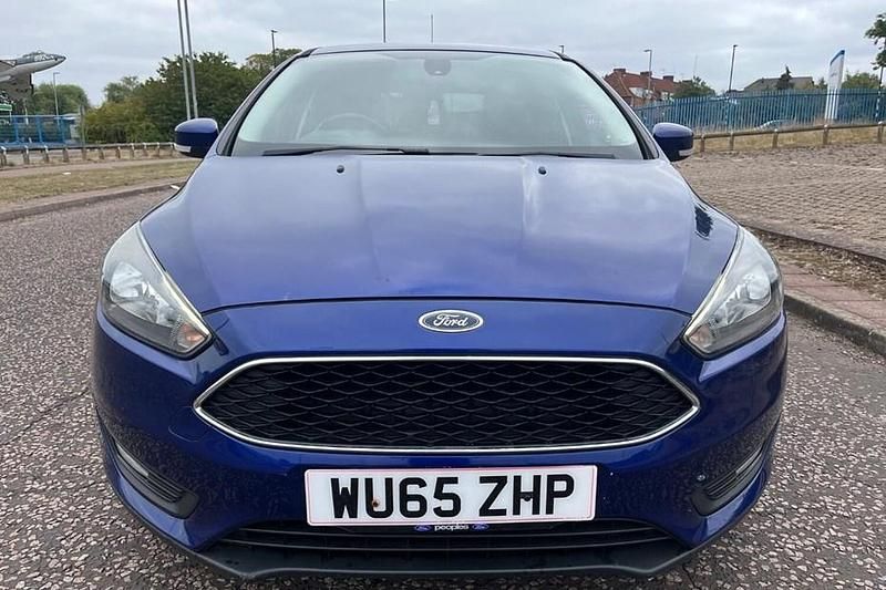 Used 2015 Ford Focus Zetec Hatchback | £4,999 (Super price) - Image 1/1