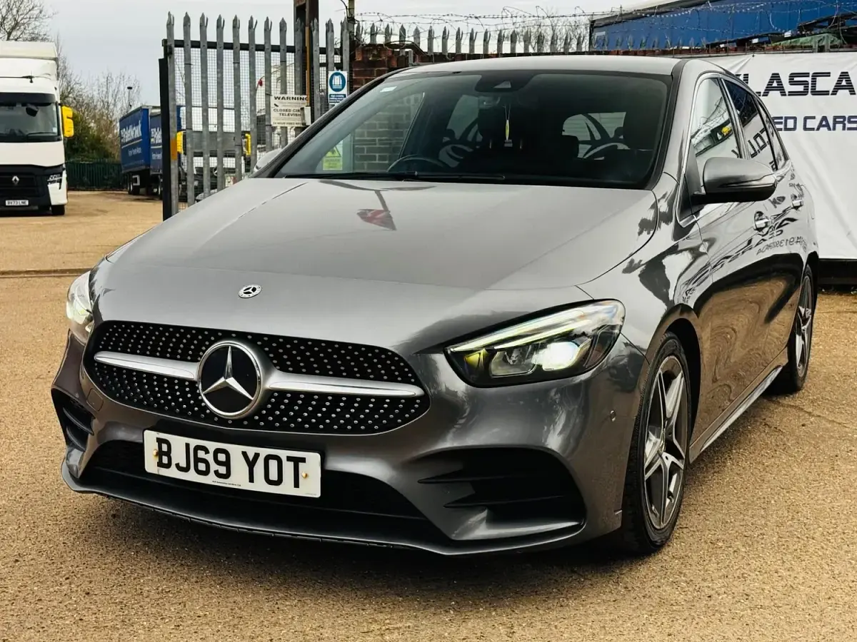 Used Mercedes B180 AMG line 116 HP (85 kW) 2019 Grey Hatchback