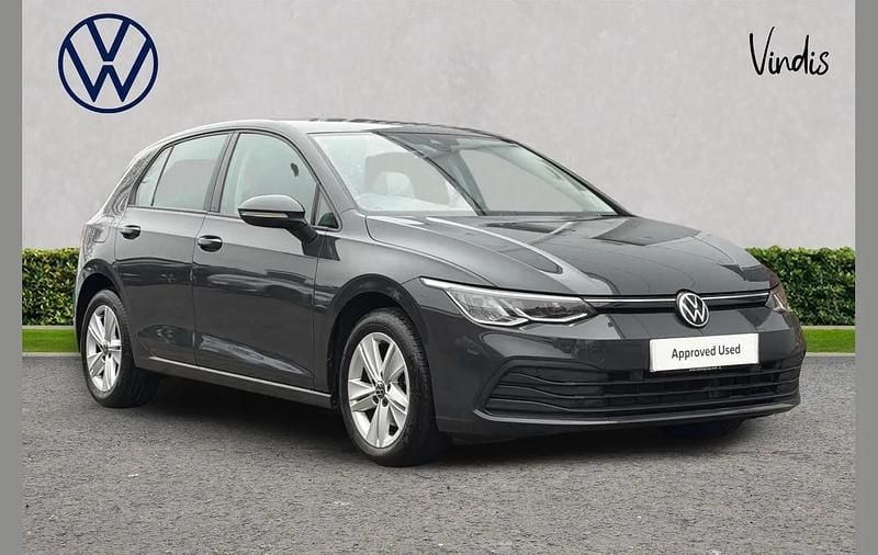 Used VW Golf VIII Life 147 HP (108 kW) 2022 Grey Hatchback