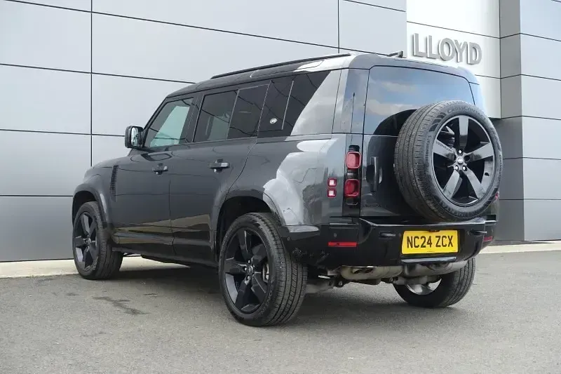 Used Land Rover Defender HSE Dynamic 2024 Black SUV