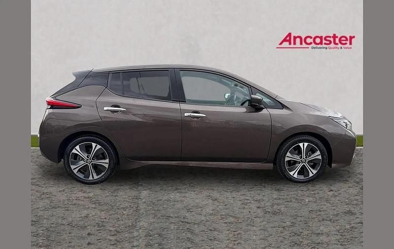 Used Nissan Leaf Tekna 110 kW (150 HP) 2021 Other Hatchback