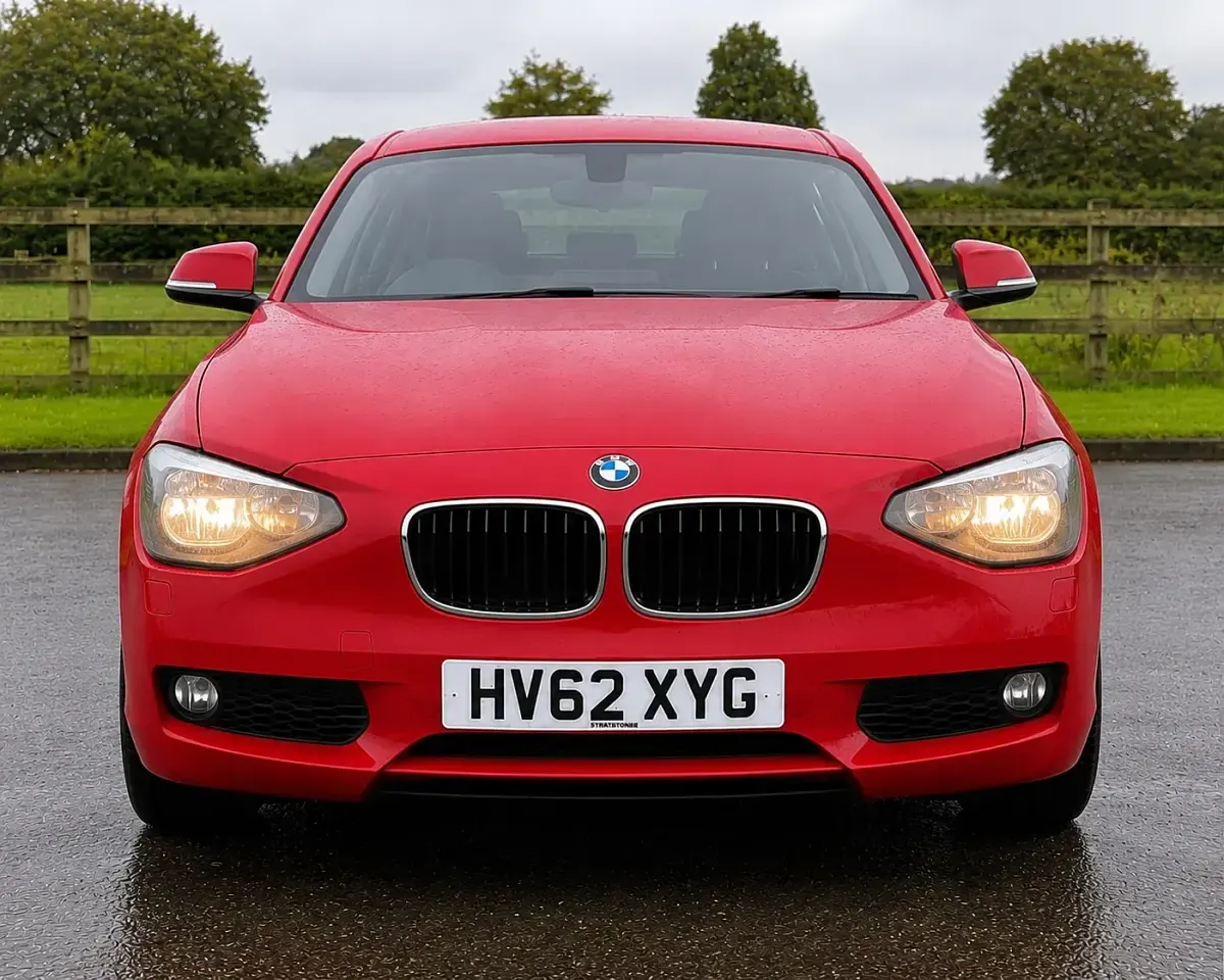 Used BMW 116 Efficient Dynamics 116 HP (85 kW) 2012 Red Hatchback