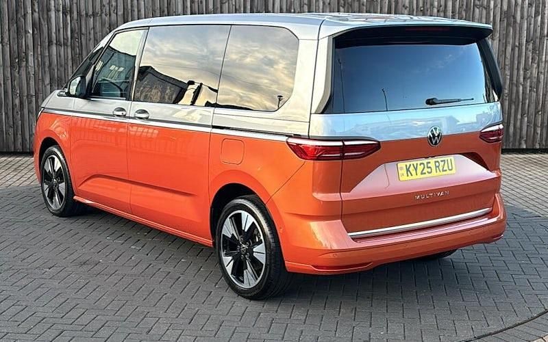 Used VW Multivan Style 150 HP (110 kW) 2025 Van