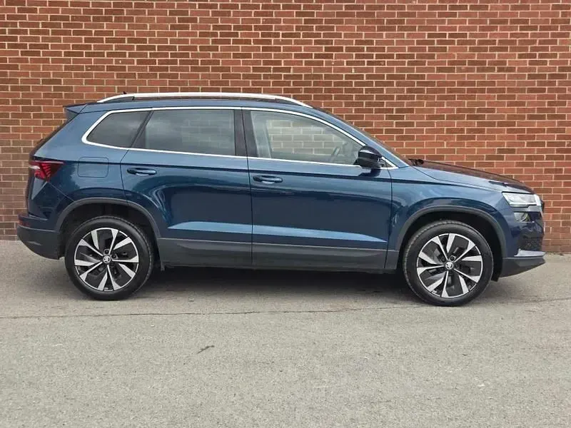 Usado Skoda Karoq SE L 110 CV (80 kW) 2023 Azul SUV