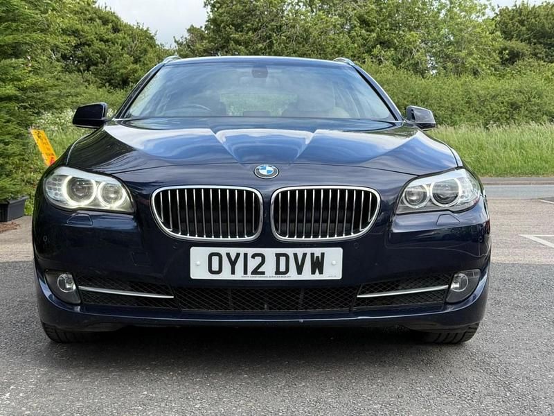 Begagnad BMW 520 Comfort Edition 2012 Blå Kombi