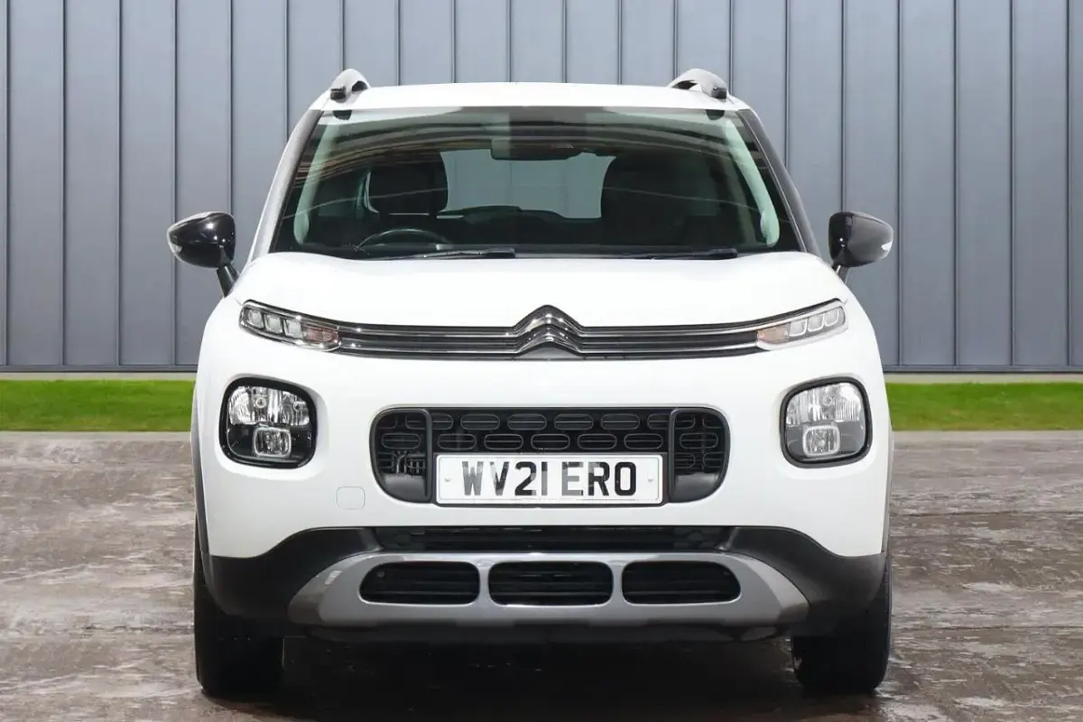 Used Citroën C3 Aircross PureTech 128 HP (94 kW) 2021 White SUV