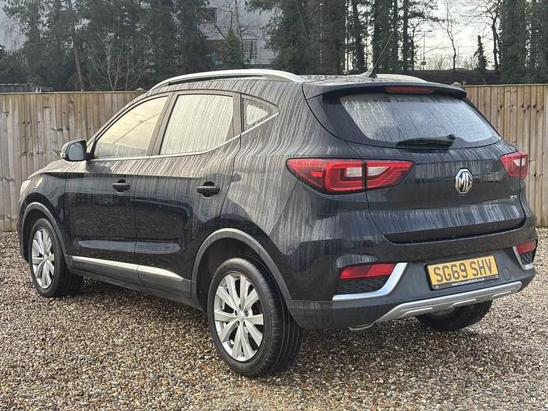 Used MG ZS Excite 106 HP (77 kW) 2019 Black SUV