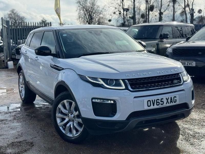 Used Land Rover Range Rover evoque SE 2015 White Estate