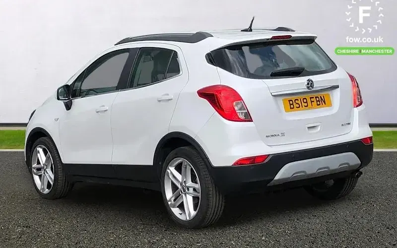 Second-hand Vauxhall Mokka 140 CP (102 kW) 2019 Alb SUV