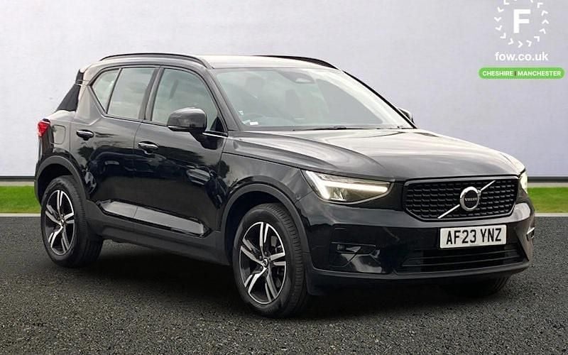Used 2026 Volvo XC40 Plus SUV | £24,199 (Good price) - Image 1/3