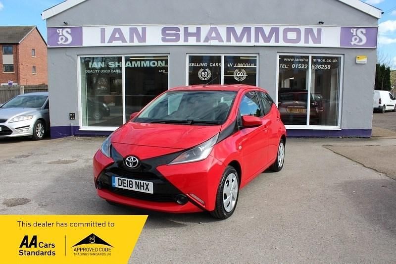 Used Toyota Aygo X-play 2018 Red Hatchback